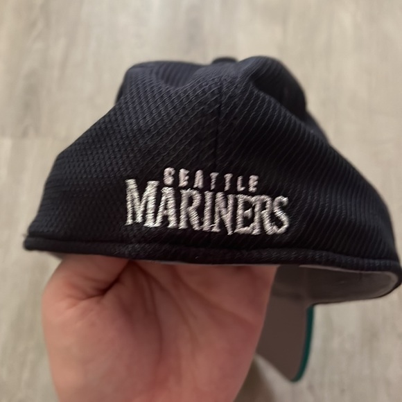 Seattles mariners hat size small-medium - Picture 2 of 8